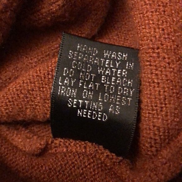 Cyrus Sweater Hoodie Women’s Large - Picture 5 of 7